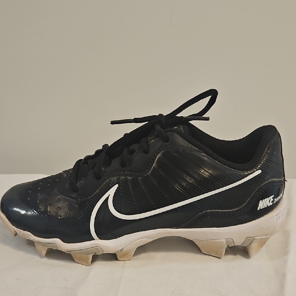 Nike Kids Black and White Cleats